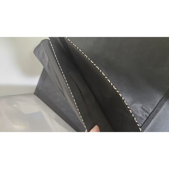 Hello Kitty Sanrio Black and White Chevron Print Satin Clutch - Picture 4 of 6